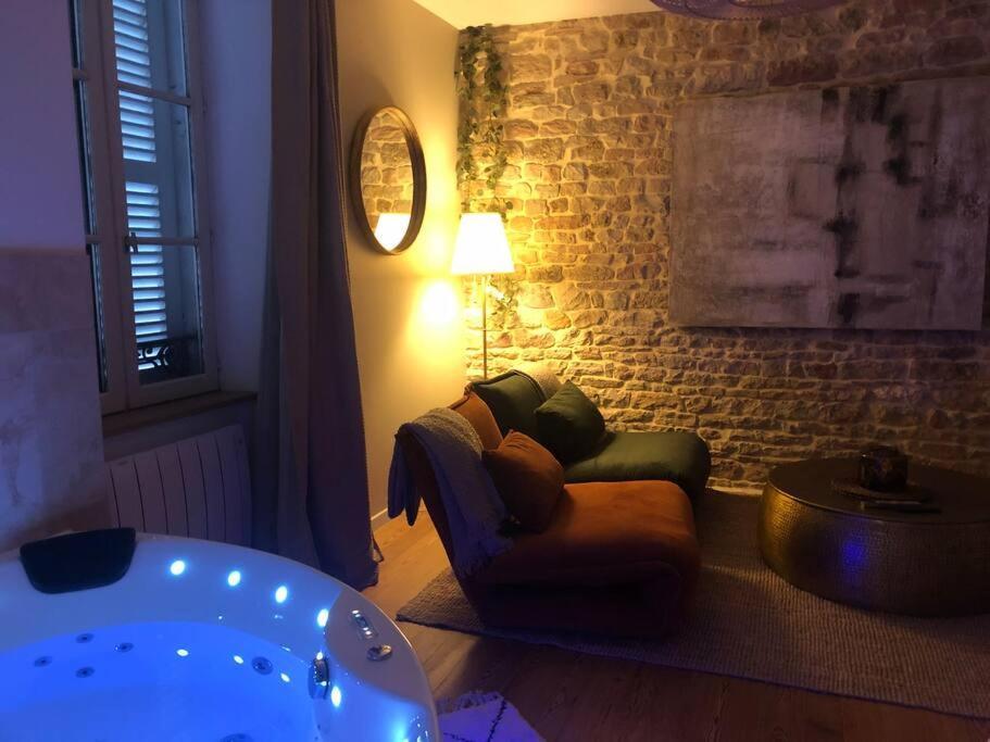 Detente Centre Historique De Macon Avec Spa Et Cine מראה חיצוני תמונה